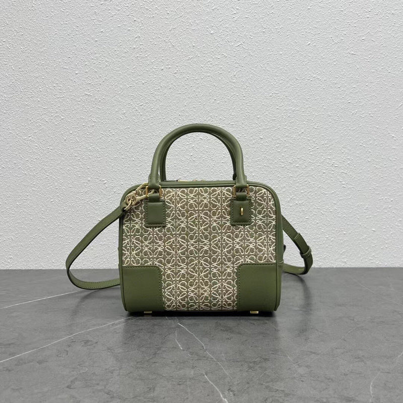 Ziva's Charm handbag – back view (20cm*11cm*18cm)