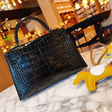  Essential tote bag front view 37
