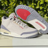 Nike Men's & Women's Iconic Street Trainers — Style 239 hardware detail