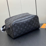  crossbody bag interior and compartment view