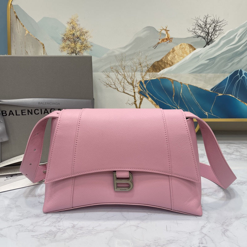 Zivas Charm Sleek Silhouette Statement Handbag (Designer-Inspired Craftsmanship) – Front View