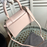 Handle and strap detail of refined elevated women's handbag – women's premium purse