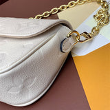  crossbody bag close-up of hardware and finish 17