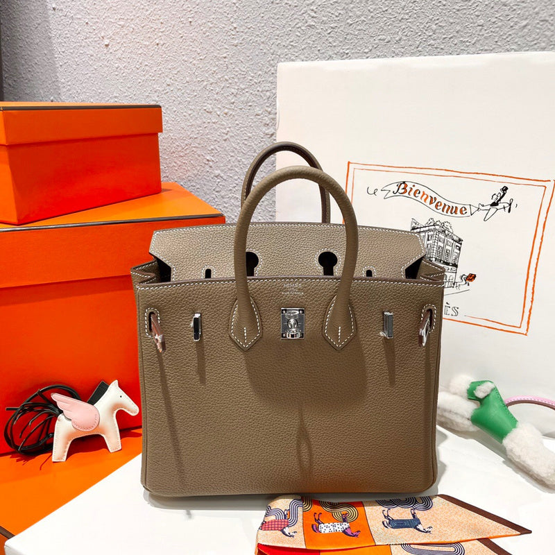 Interior view of poised premium bag