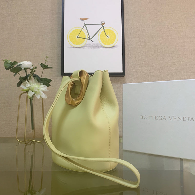 Modern Faux Leather Handbag - Everyday Elegance | Women's Premium Handbag #1750 - alternate angle view (image 8) of designer-inspired handbag