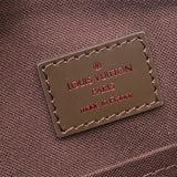  shoulder bag interior and compartment view 9