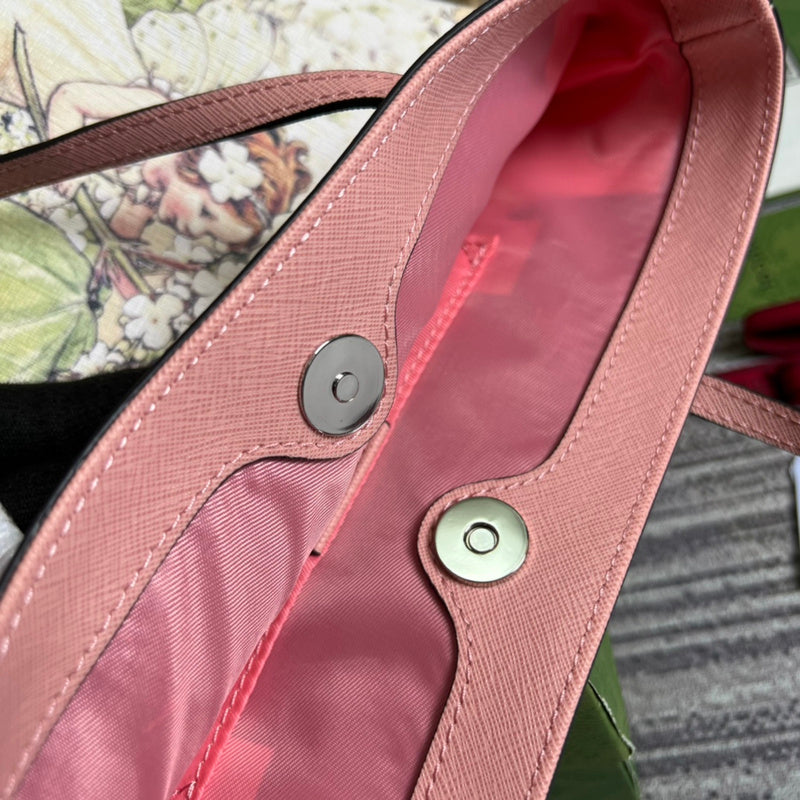 Side view of streamlined structured handbag