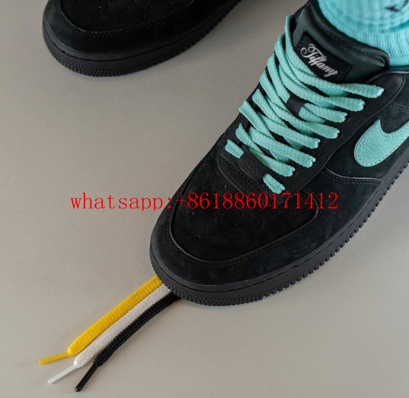 Nike all-black luxury sneakers view 4 everyday casual design