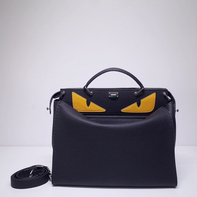 Ziva's Charm handbag – front view (38cm*33cm*16cm)