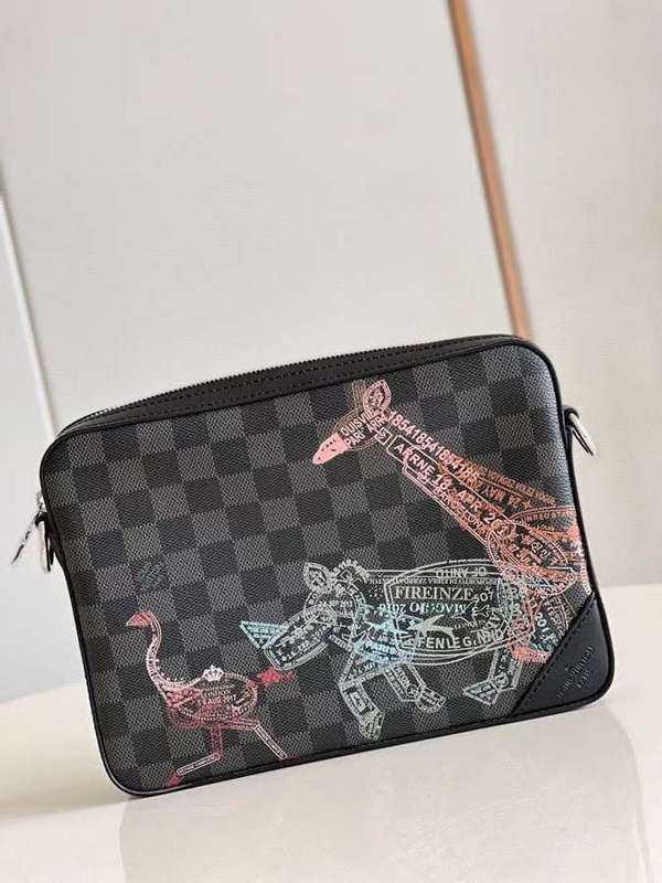 Front view of everyday-luxe elevated women's handbag – women's premium purse