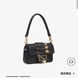 Ziva's Charm handbag – full view (20cm*13cm*5cm)
