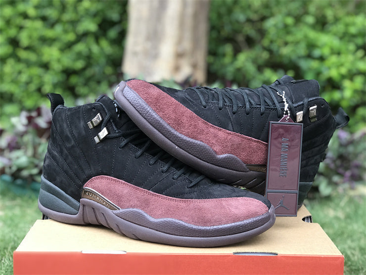 Nike all-black luxury sneakers view 19 heritage-inspired look
