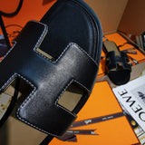Hermes sandals Style 076 - top view showing design