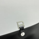 Zivas Charm Polished Finish Fashion Handbag (Elevated Accessory Essential) – Close-Up Detail