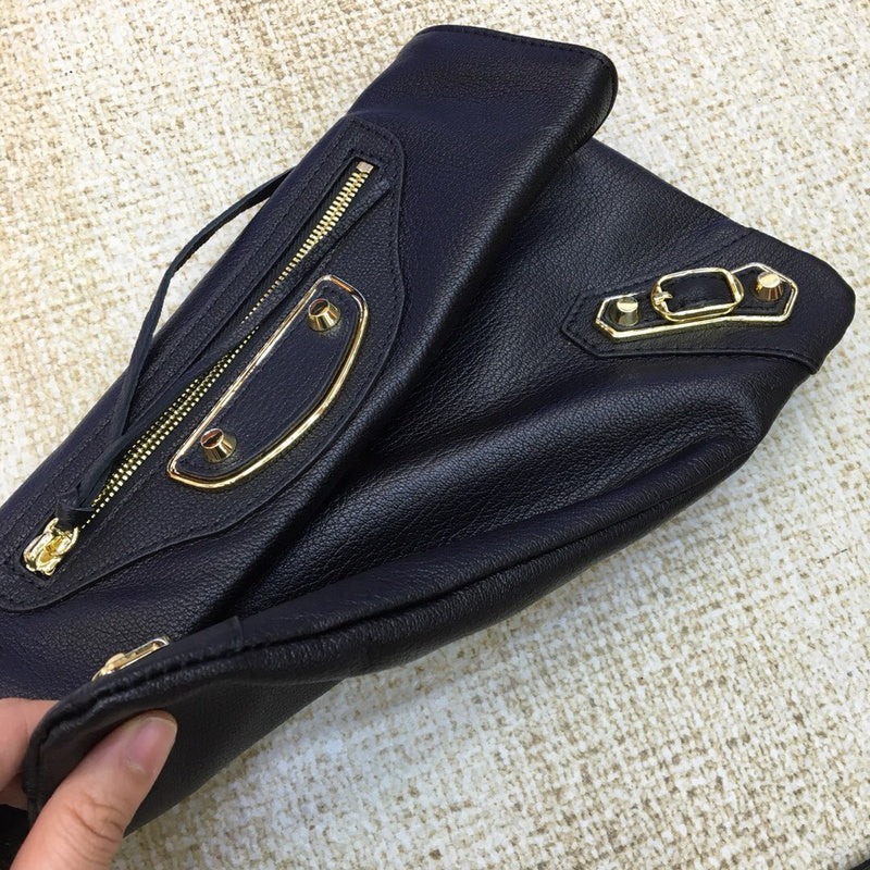 Contemporary Vegan Leather Handbag - Smooth Faux-Leather Exterior | Women's Everyday Carry Handbag #959 - hardware and detail close-up (image 5) of designer-inspired handbag
