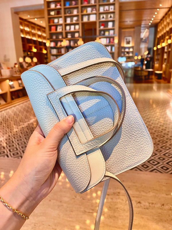 Interior view of balanced premium bag