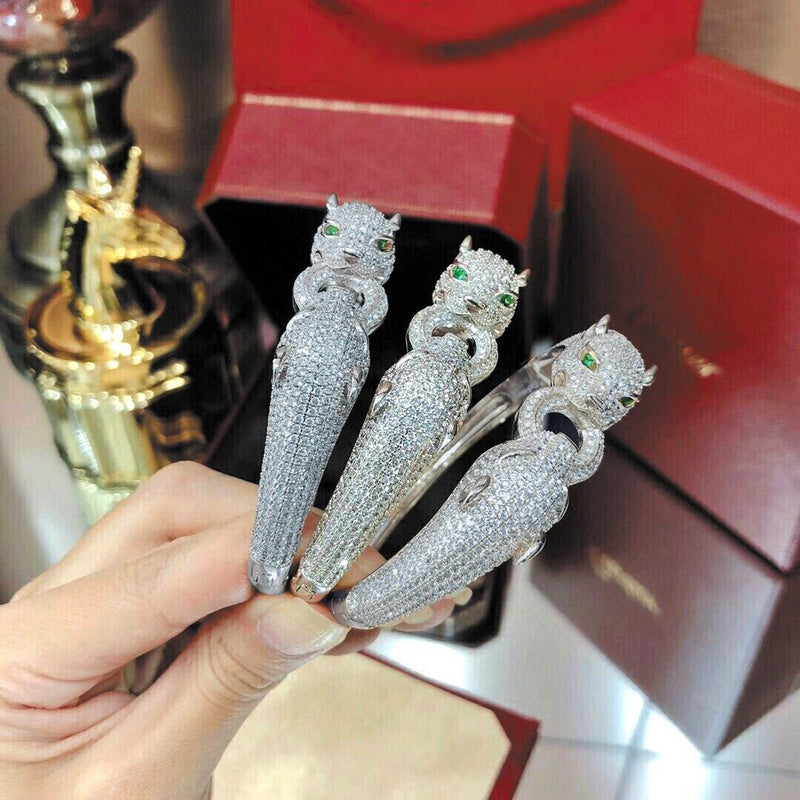 Angled view of Cartier unisex jewelry piece