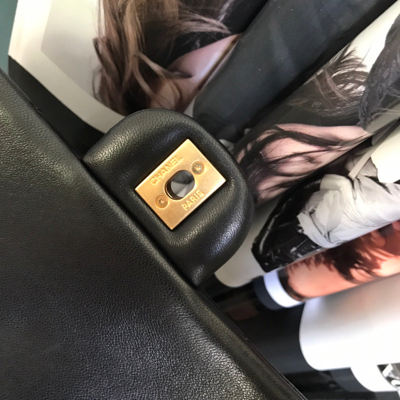  mid purse view 6