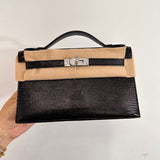  crossbody bag interior and compartment view