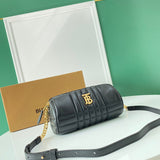 Effortless Vegan Leather Handbag - Everyday Elegance | Women's Statement Accessory #1101 - close-up detail shot (image 3) of designer-inspired handbag