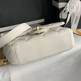 Zivas Charm Contemporary Flair Everyday Handbag (Considered Detail & Form) – Close-Up Detail