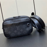  Versatile structured bag front view 13