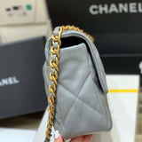  women's handbag, spacious design, view 5