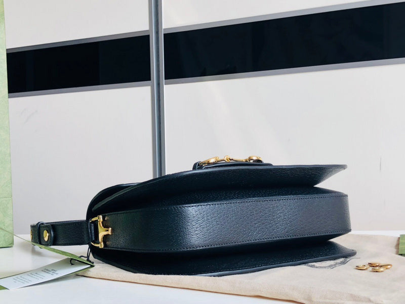 Styled lifestyle shot of everyday-luxe classic women's handbag – women's everyday handbag