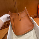 Side view of smart structured handbag