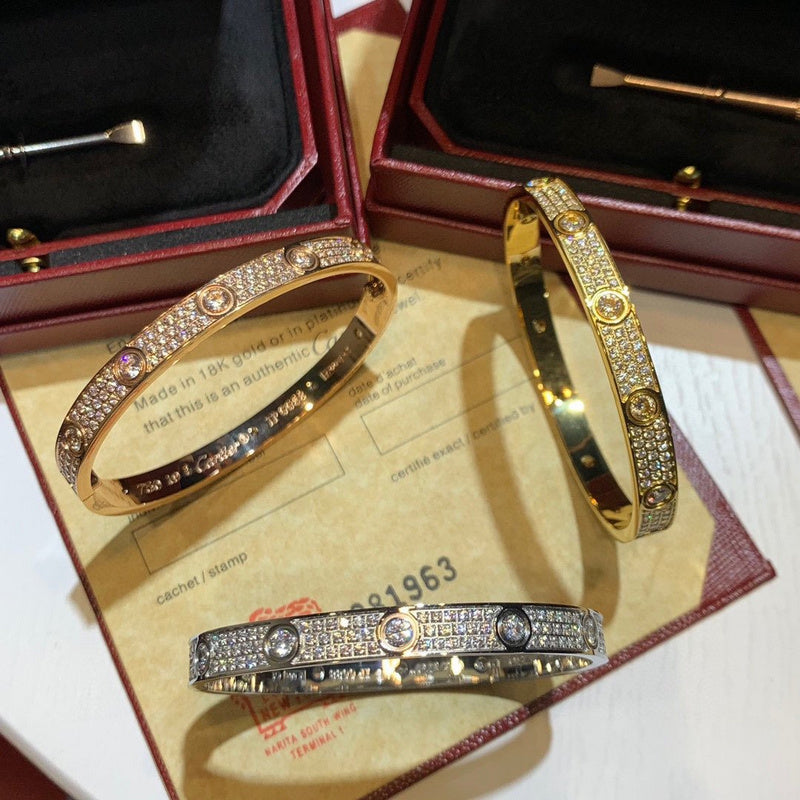 Side view of Cartier unisex jewelry piece