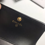 Zivas Charm Timeless Appeal Everyday Handbag (Thoughtfully Structured Design) – Detail View