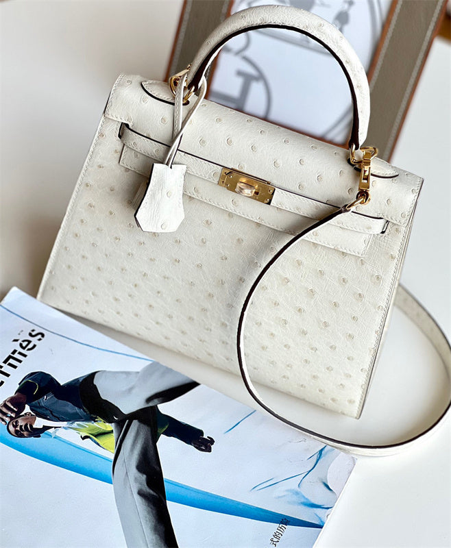  structured shopper bag styled with outfit 12