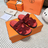 Hermes sandals Style 208 - texture and material detail