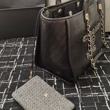  spacious purse view 4
