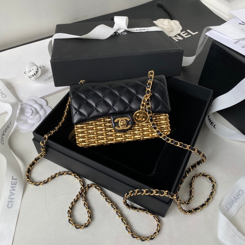 Zivas Charm Effortless Sophistication Designer Handbag (Versatile Style Statement) – Front View
