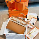 Refined handbag styled for everyday wear