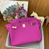  elegant everyday bag detail view showing craftsmanship 14