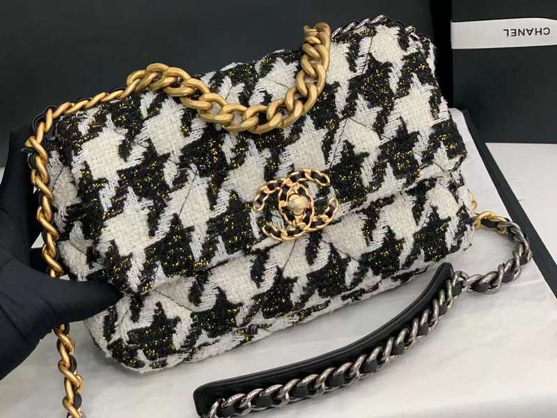 Zivas Charm Refined Structure Luxury Handbag (Premium Everyday Carry) – Front View