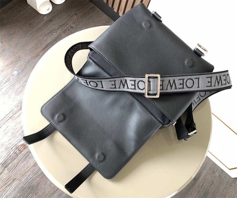 Ziva's Charm handbag – styled view (23cm*18cm*9cm)