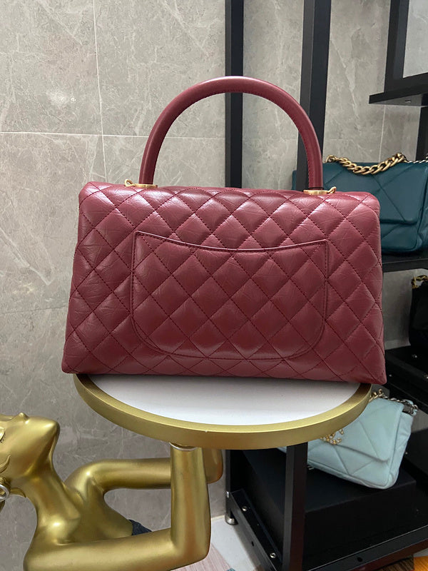  handbag, spacious everyday style, image 2