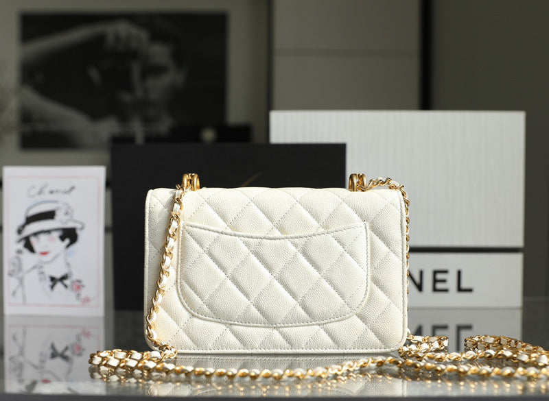  women's handbag, mid design, view 2