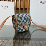 Close-up detail of refined structured women's handbag – women's everyday handbag
