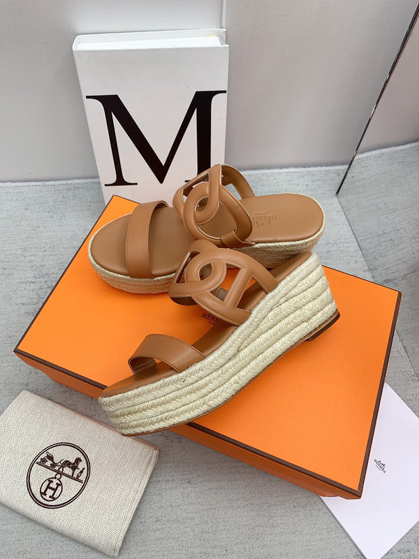 Hermes shoes Style 307 - angled studio shot