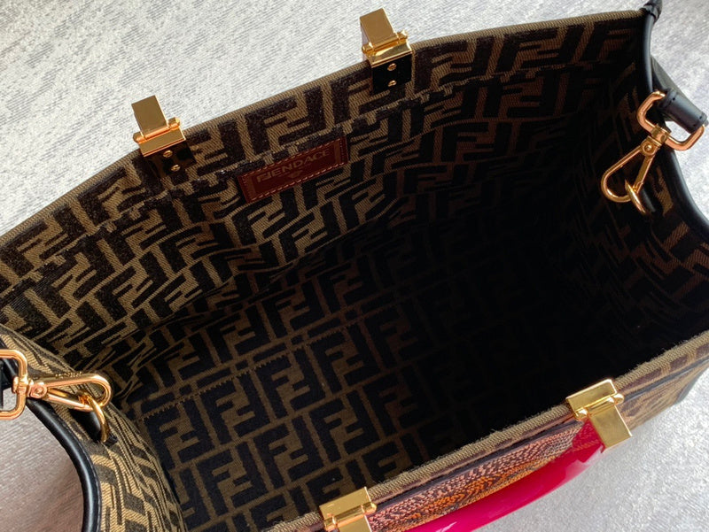 Ziva's Charm handbag – back view (35cm*17cm*31cm)