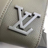 Handle and strap detail of premium everyday-luxe women's handbag – women's designer-style accessory