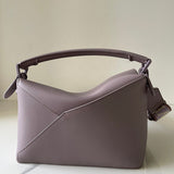 Ziva's Charm handbag – detail view (25cm*10.5cm*16cm)