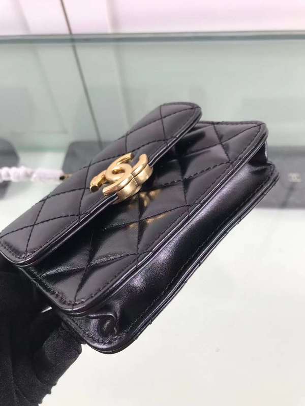 Zivas Charm Chic Craftsmanship Fashion Handbag (Effortless Style Upgrade) – Back View
