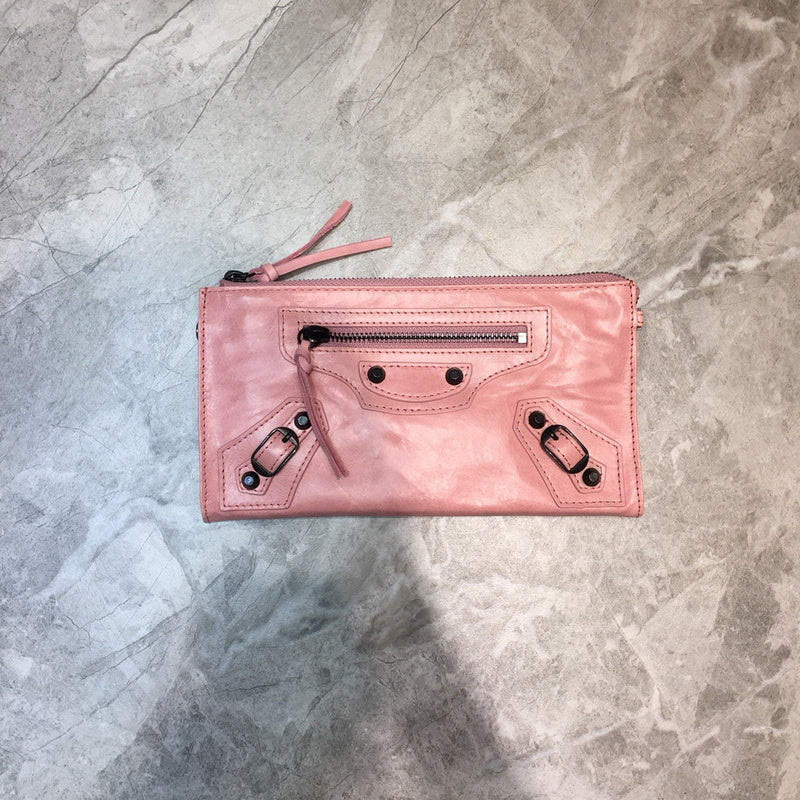 Sleek Premium PU Leather Handbag - Smooth Faux-Leather Exterior | Women's Luxury Handbag #891 - close-up detail shot (image 3) of designer-inspired handbag