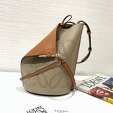 Ziva's Charm handbag – front view (19cm*28cm*14cm)
