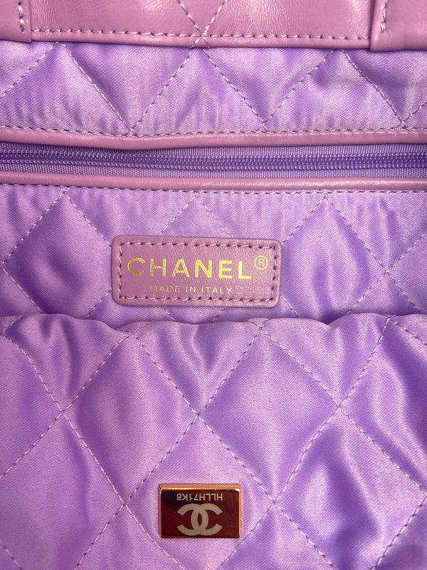  spacious purse view 7